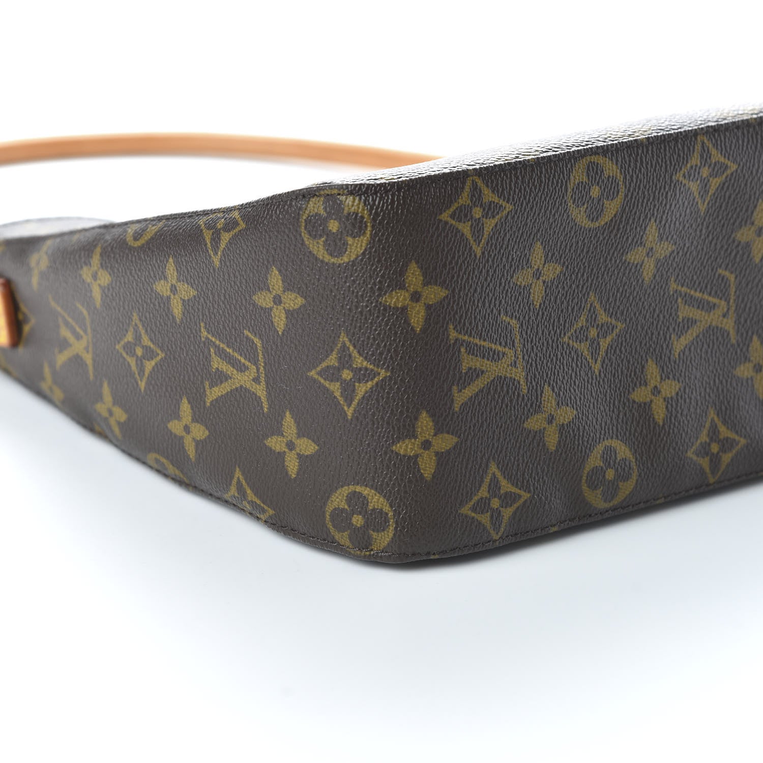 Louis Vuitton Monogram Looping MM 6 of 9