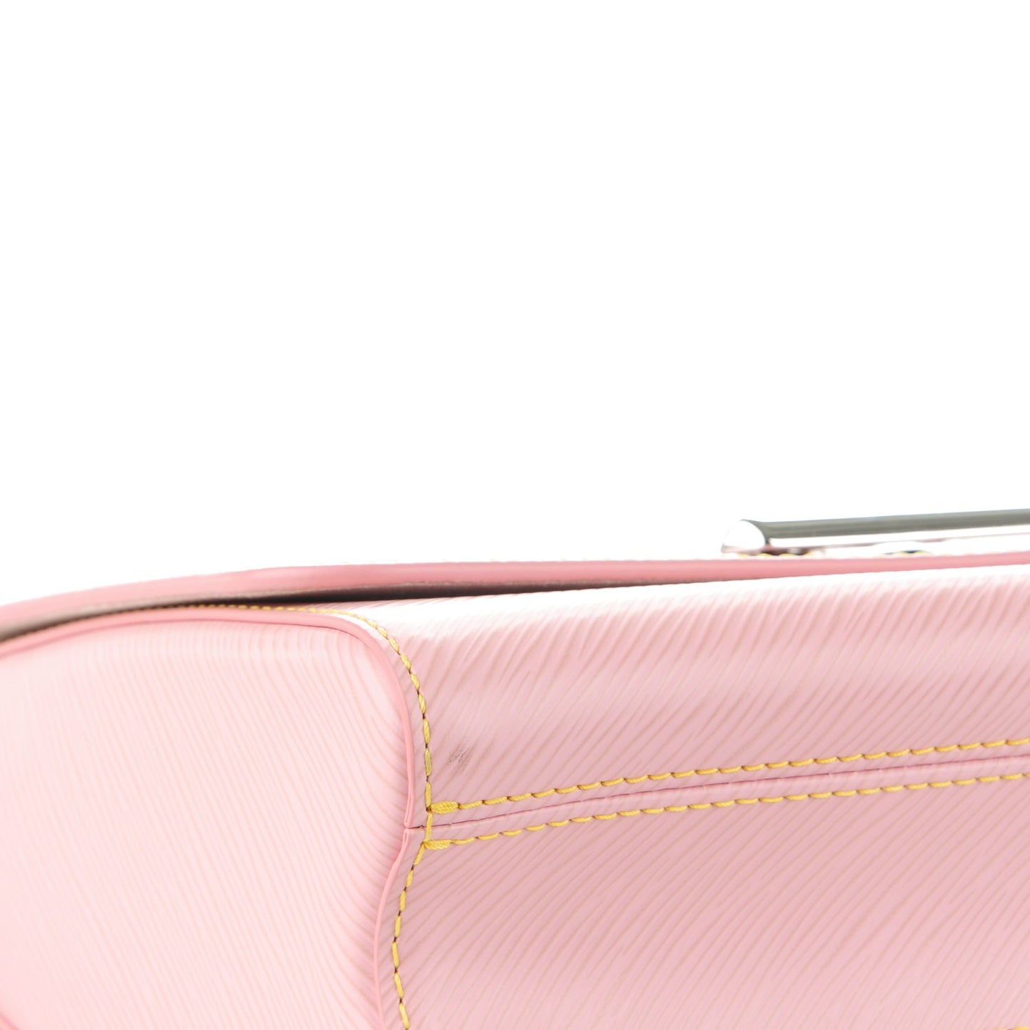 Epi Twist Shoulder Bag MM Rose Ballerine