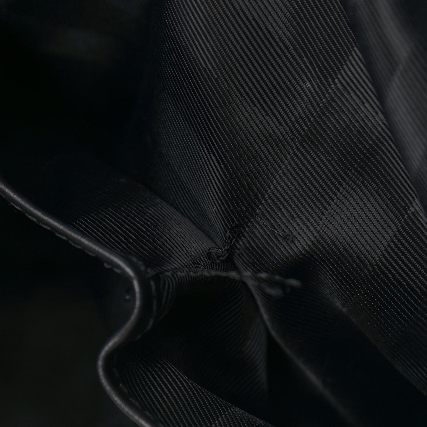 Calfskin Quilted Hoxton Hobo Black