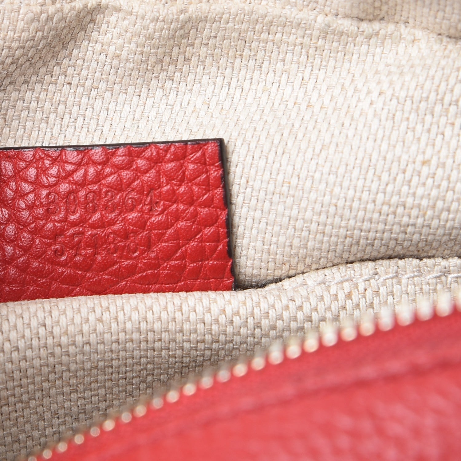 Gucci Pebbled Calfskin Small Soho Disco Bag Tabasco Red 7 of 9