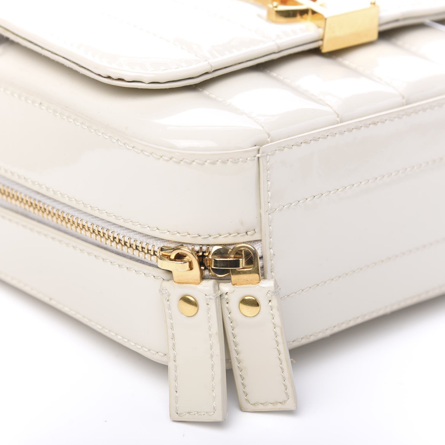 Saint Laurent Patent Matelasse Monogram Toy Vicky Camera Bag Off White 6 of 9