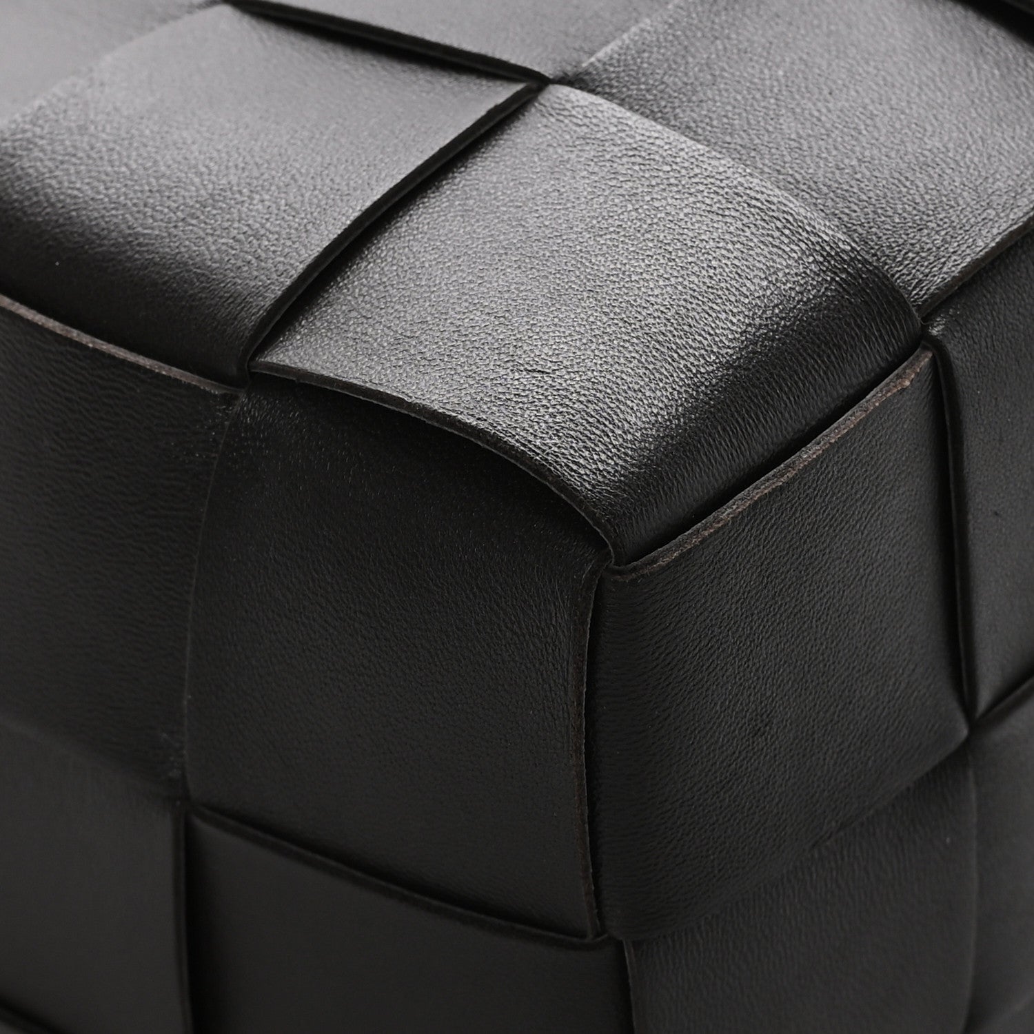 Bottega Veneta BOTTEGA VENETA Nappa Maxi Intrecciato Cassette Bucket Bag Fondant 9 of 10