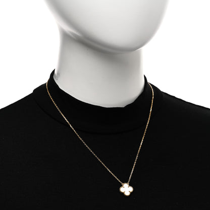 Van Cleef & Arpels 18K Yellow Gold Mother of Pearl Vintage Alhambra Pendant Necklace 2 of 4