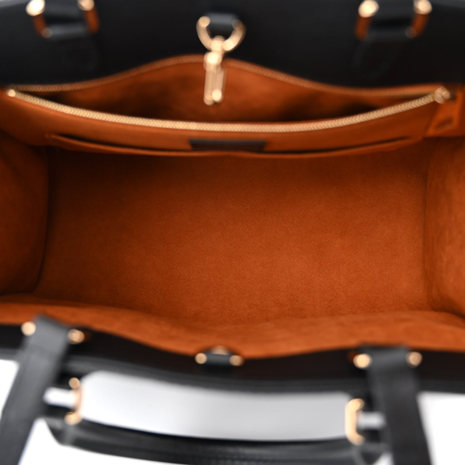 Louis Vuitton Empreinte Monogram Giant Onthego MM Black 5 of 10