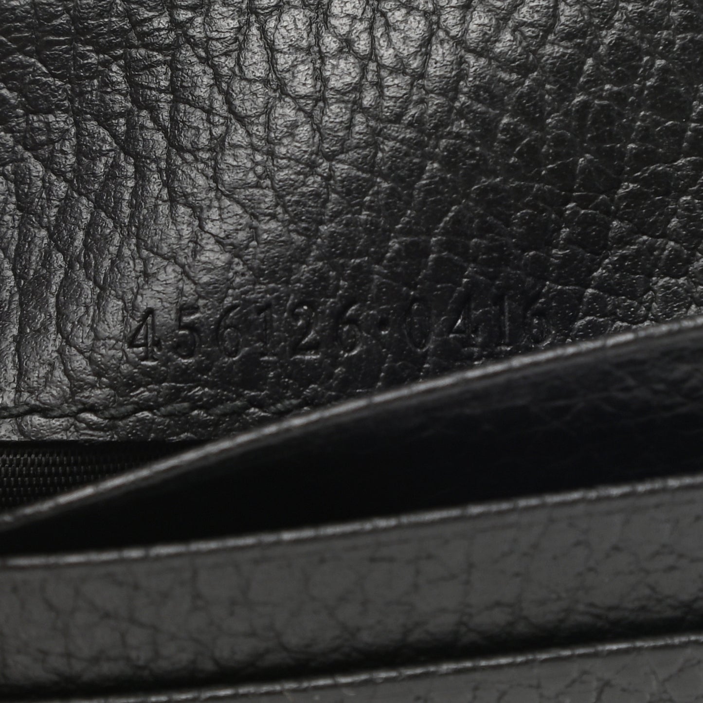 Pebbled Calfskin GG Marmont Card Case Black