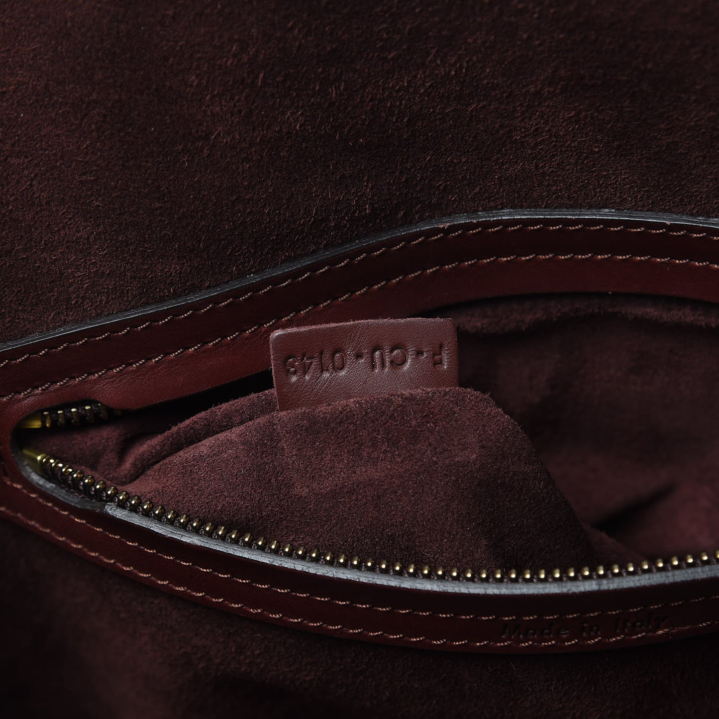 Natural Calfskin Medium Phantom Luggage Burgundy