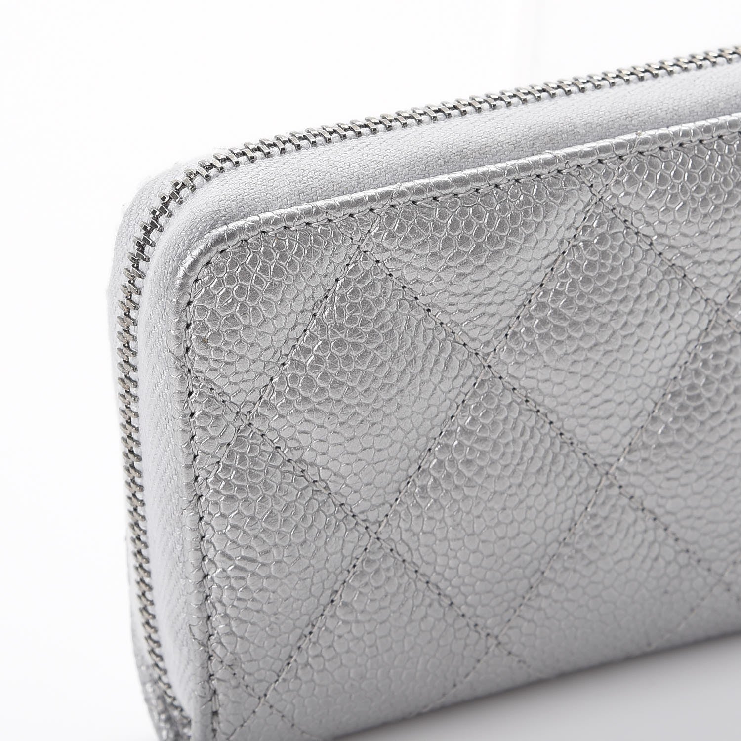 Chanel Metallic Caviar Quilted Zip Coin Purse Silver 10 of 11