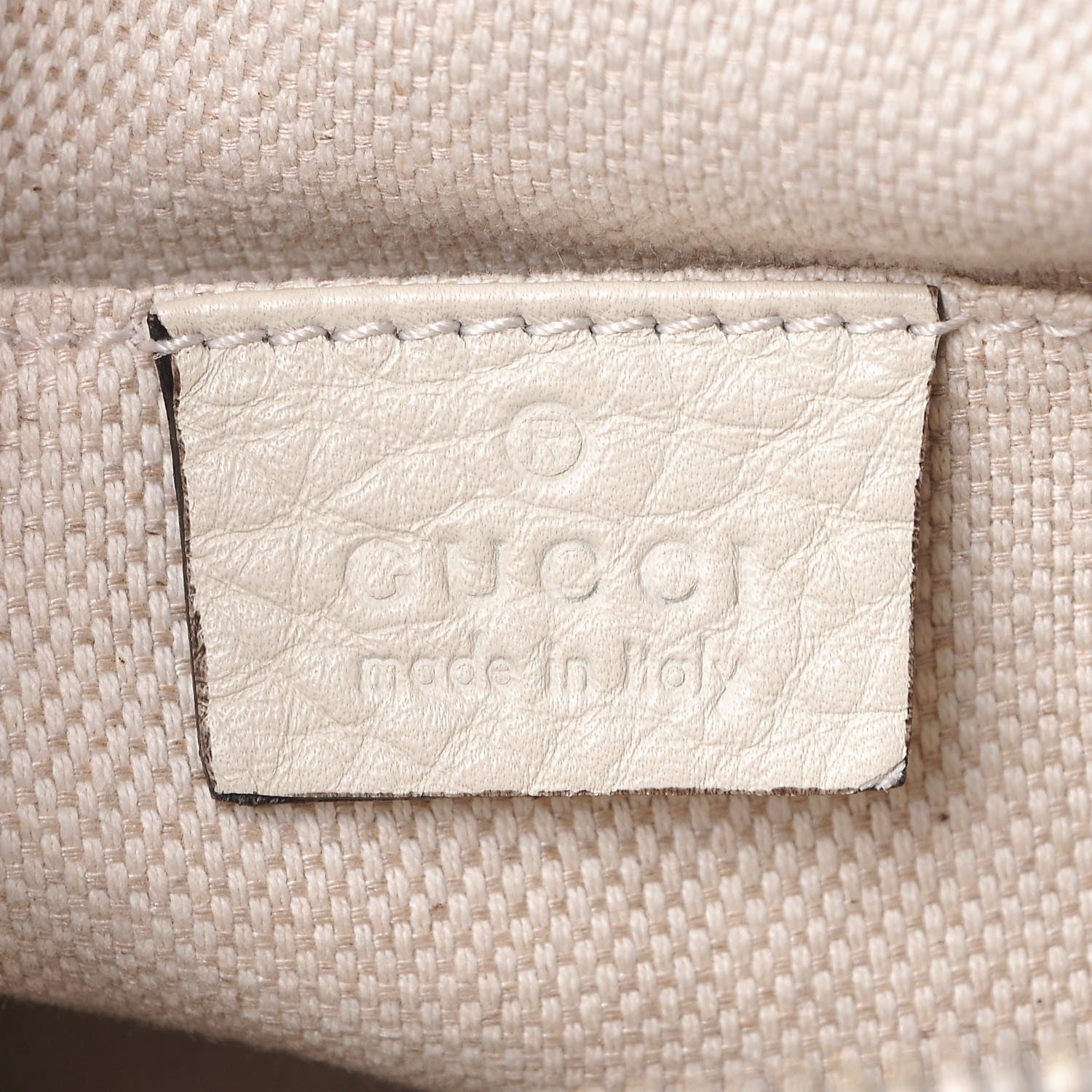 Gucci Pebbled Calfskin Small Soho Disco Bag Off White 6 of 7