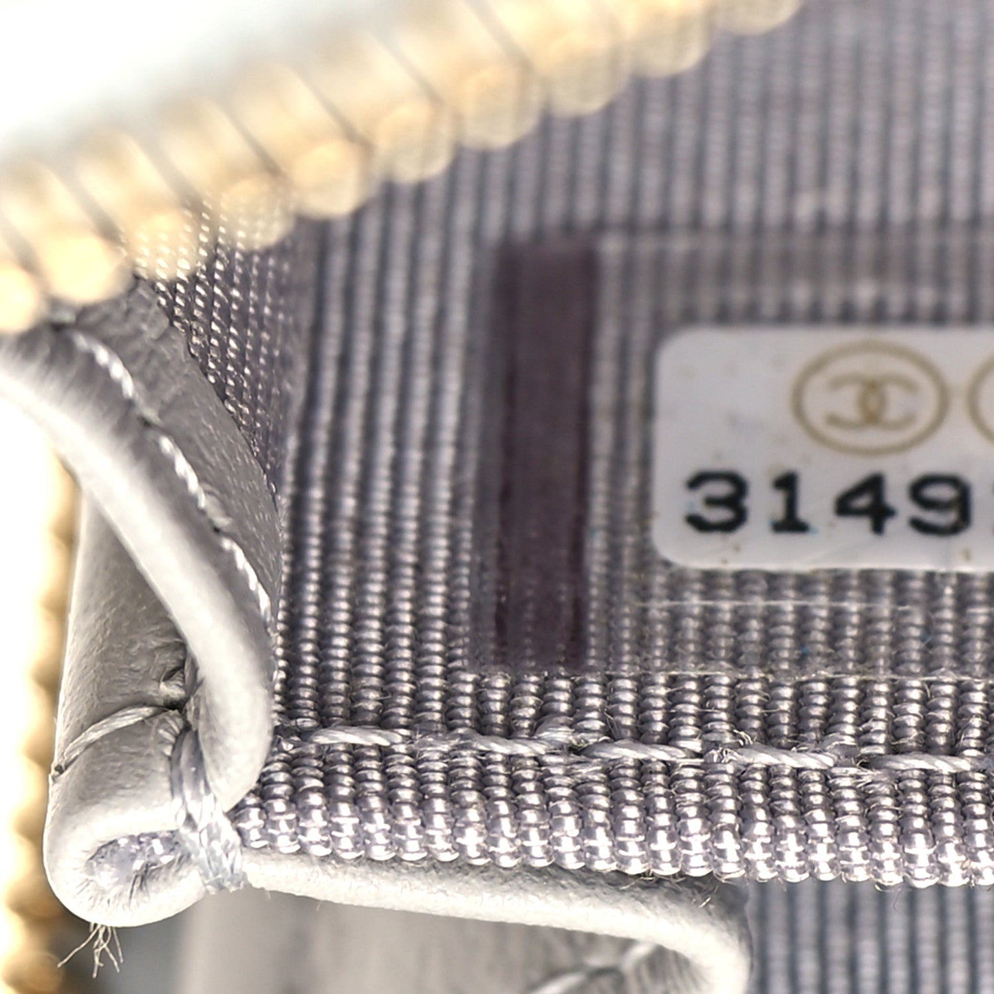 Caviar Quilted Zip Coin Purse Grey