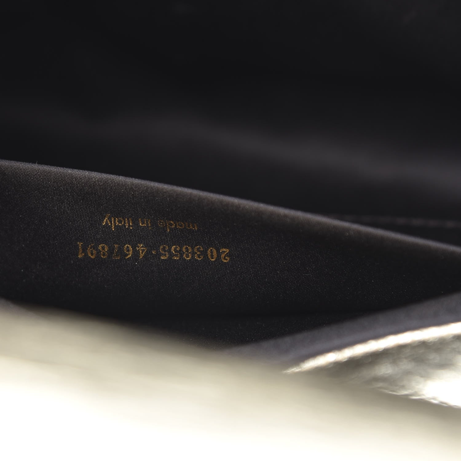 Saint Laurent Metallic Calfskin Monogram Large Belle De Jour Clutch Gold 7 of 12