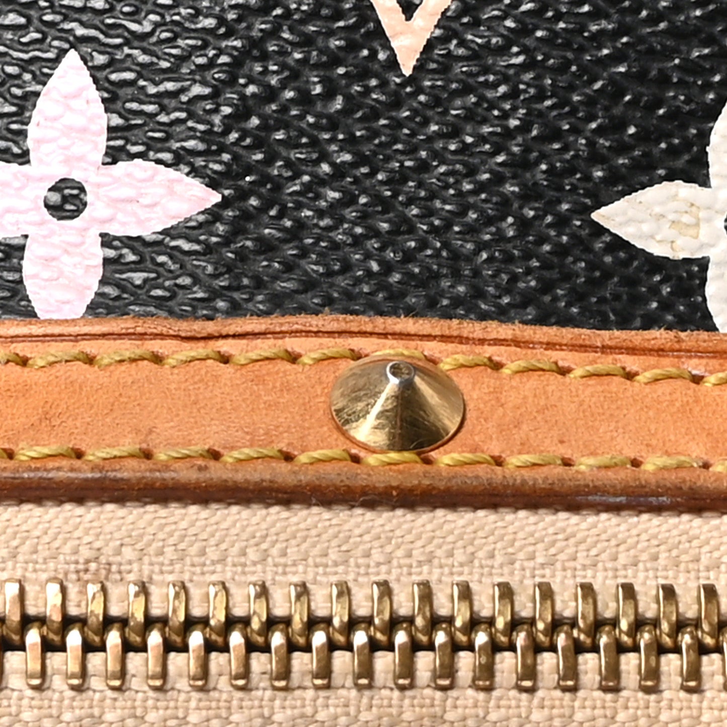 Monogram Multicolor Alma Black