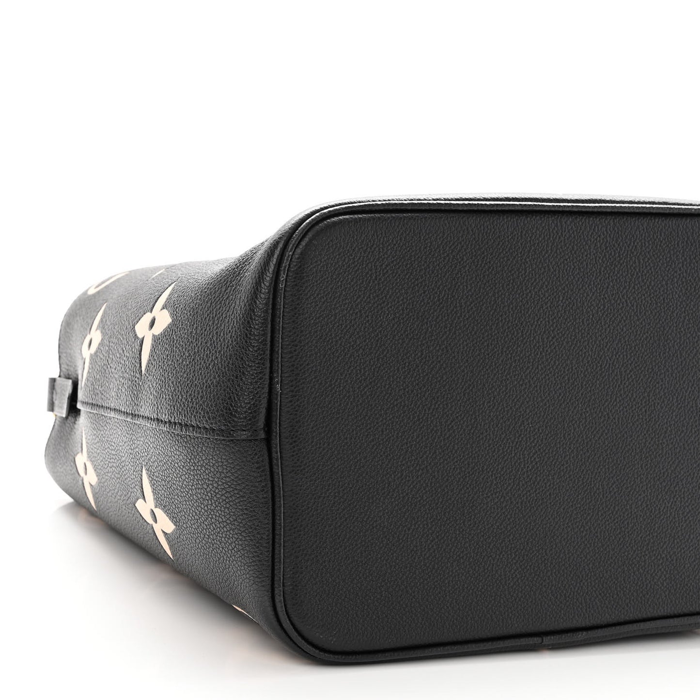 Empreinte Monogram Giant Neonoe MM Black Beige