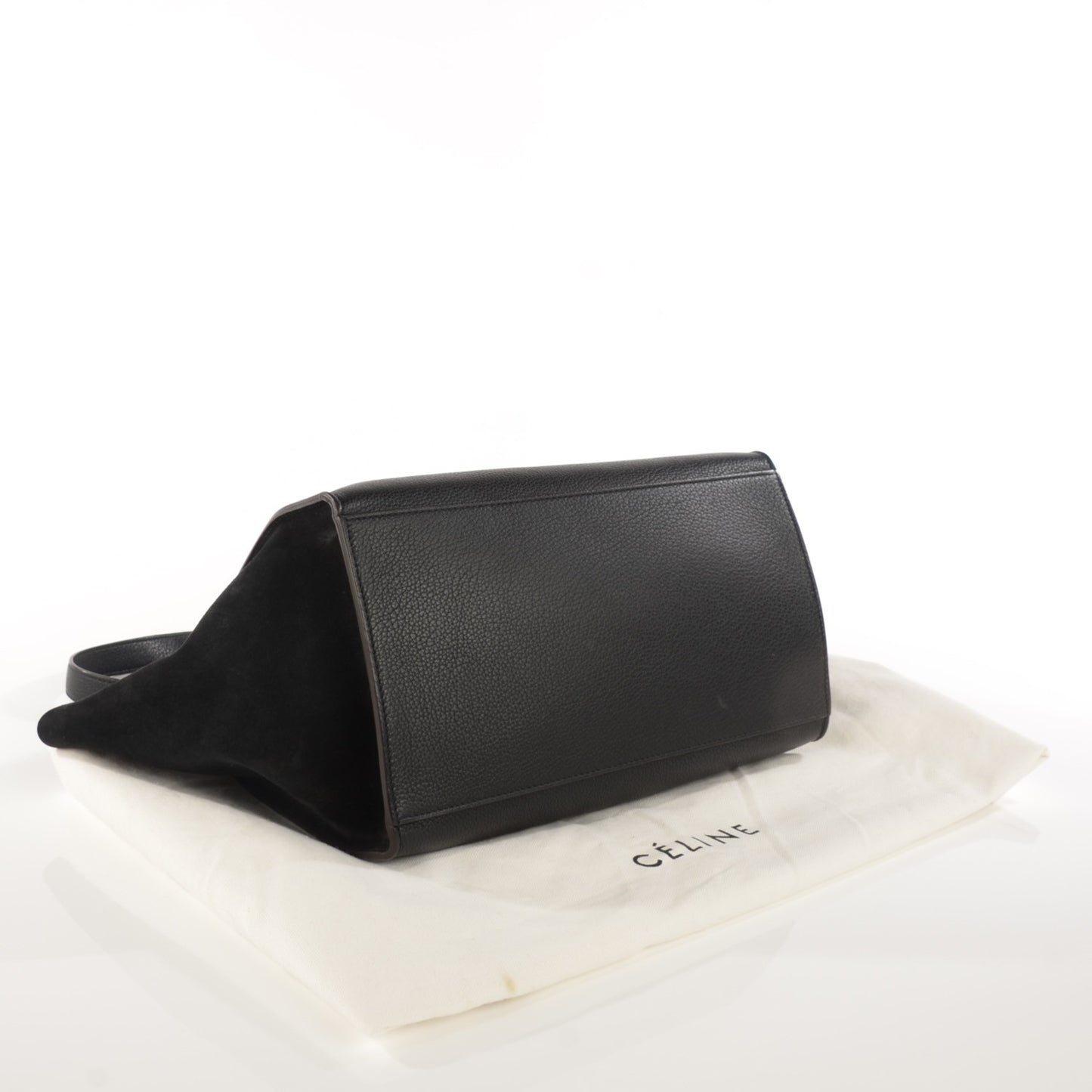 Drummed Calfskin Suede Medium Trapeze Black