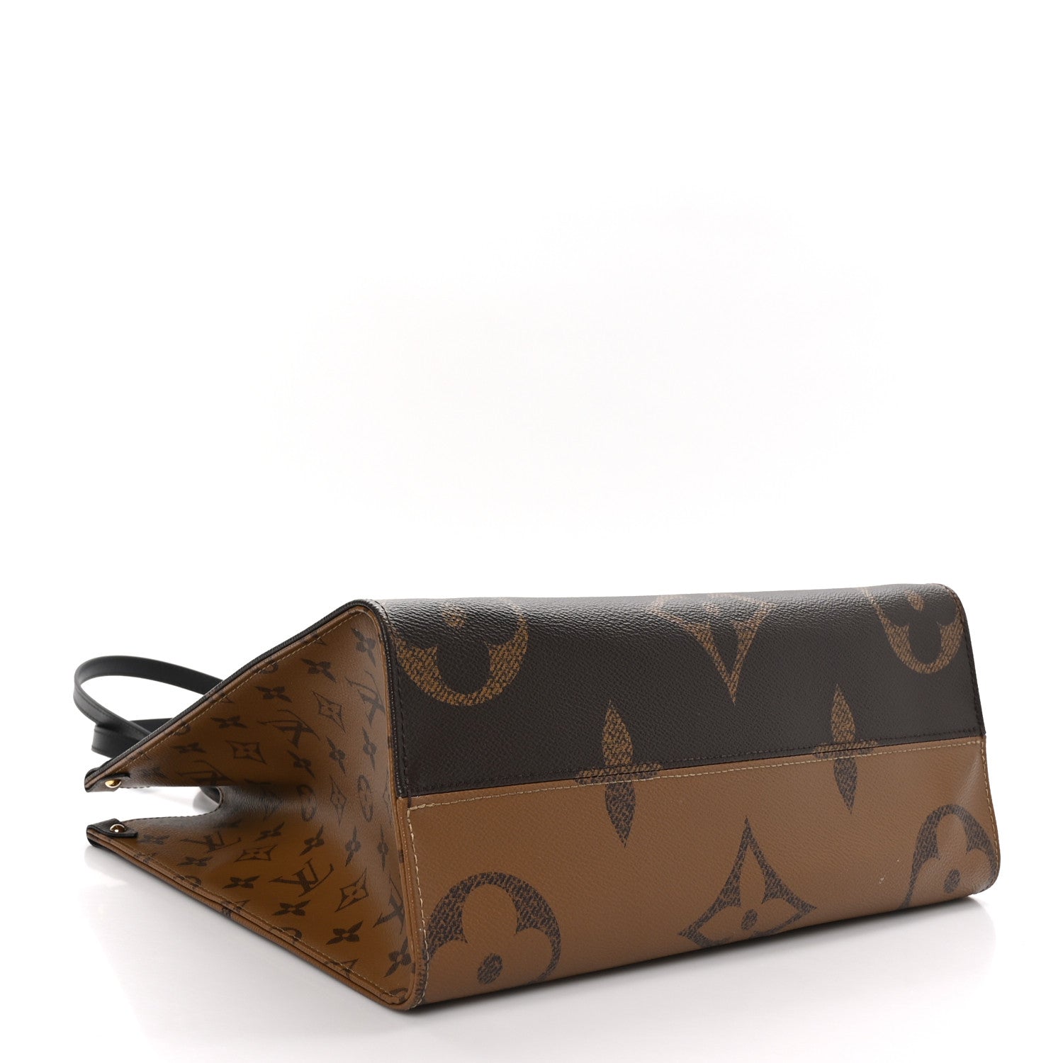 Louis Vuitton Reverse Monogram Giant Onthego MM 4 of 10