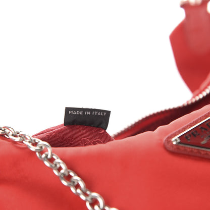 Prada Nylon Re-Edition 2005 Shoulder Bag Rosso 9 of 11