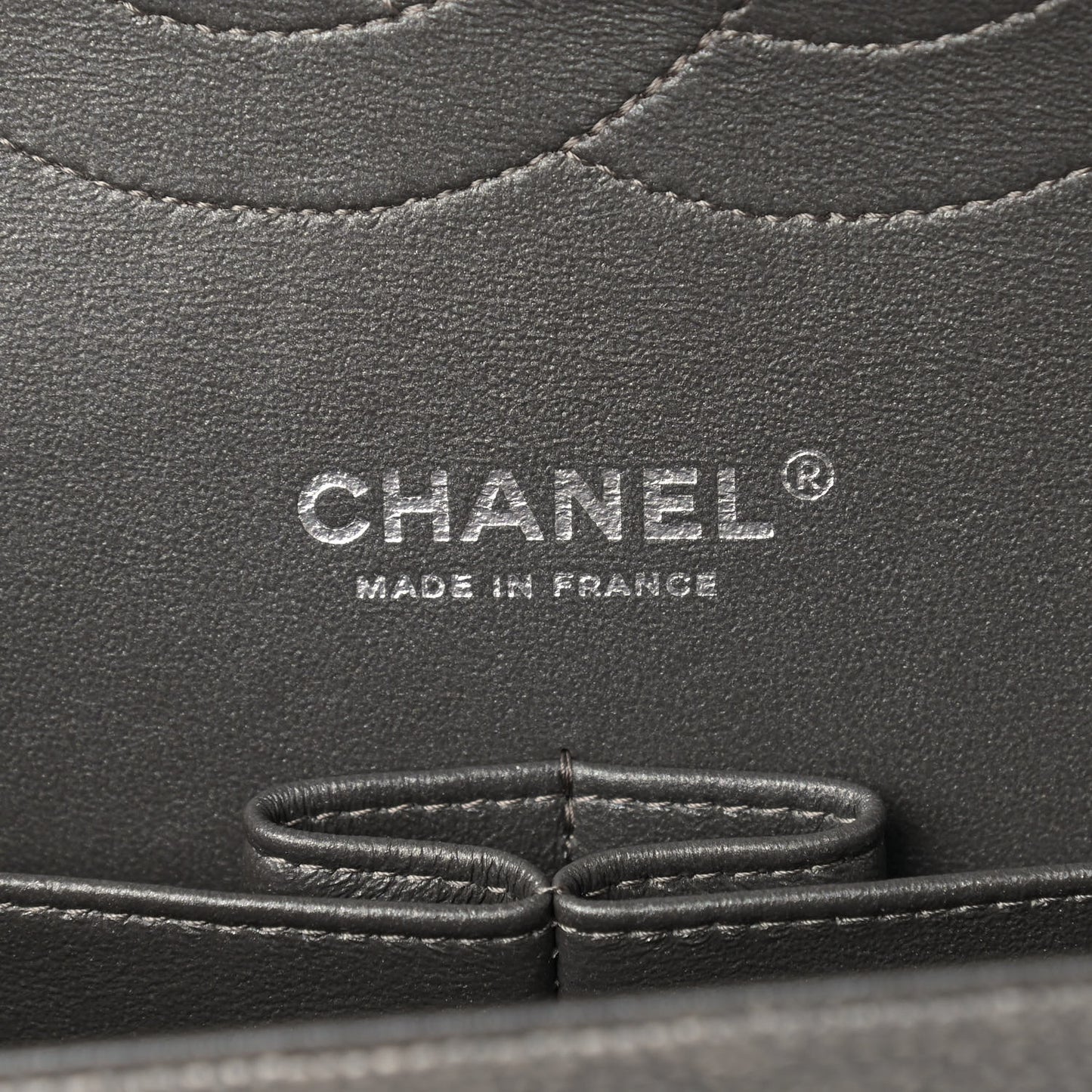 Iridescent Caviar Quilted Jumbo Double Flap Dark Silver