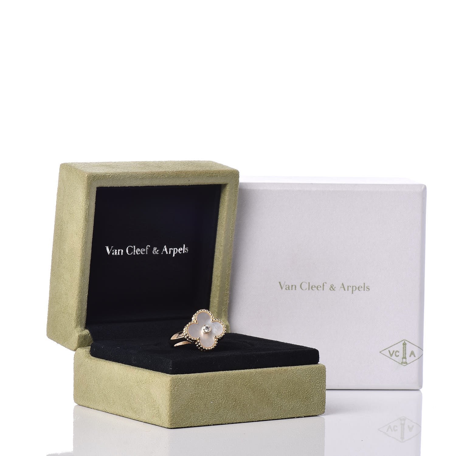 Van Cleef & Arpels 18K Yellow Gold Diamond Mother of Pearl Vintage Alhambra Ring 50 5.25 6 of 6