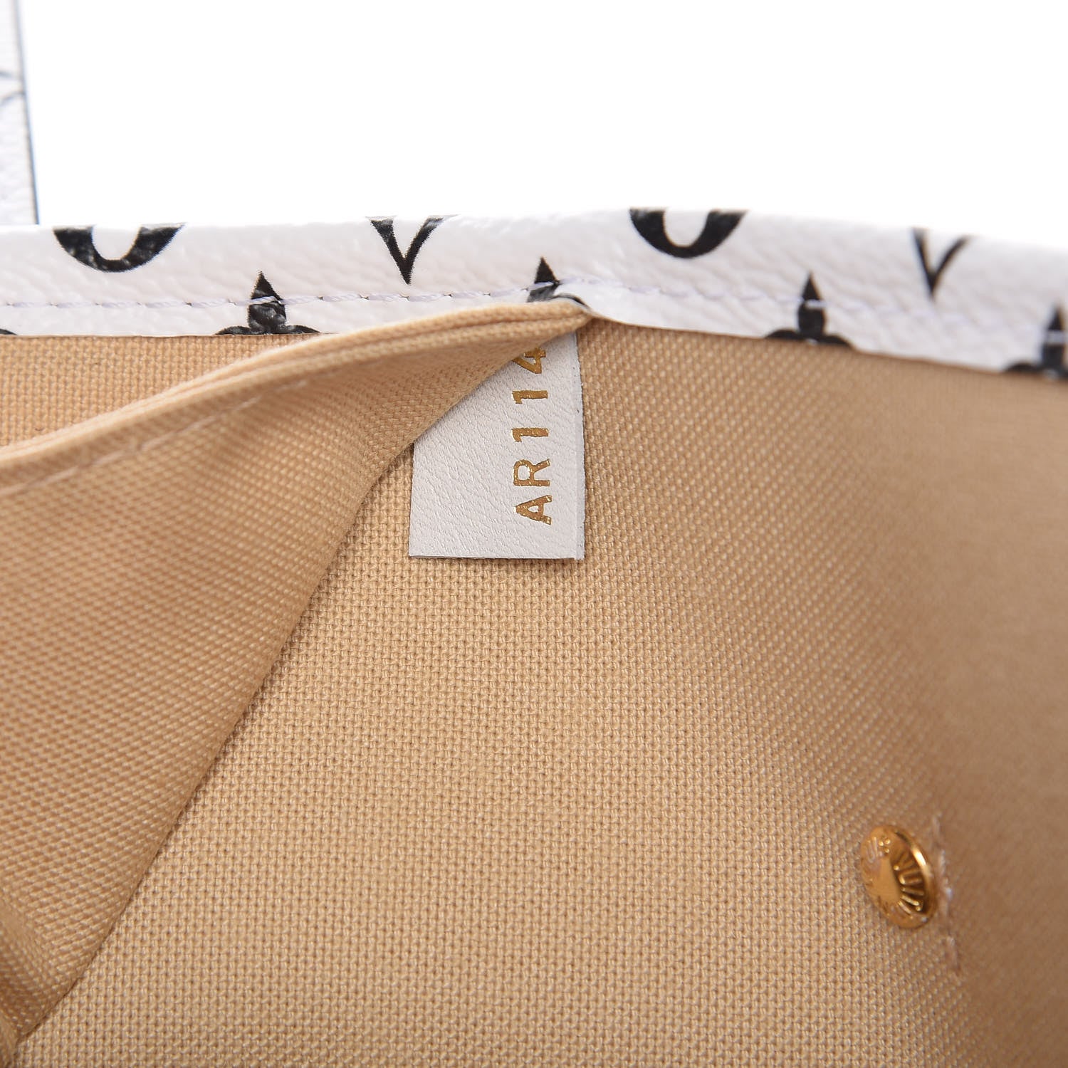 Louis Vuitton Monogram Giant Neverfull MM Kaki 8 of 10