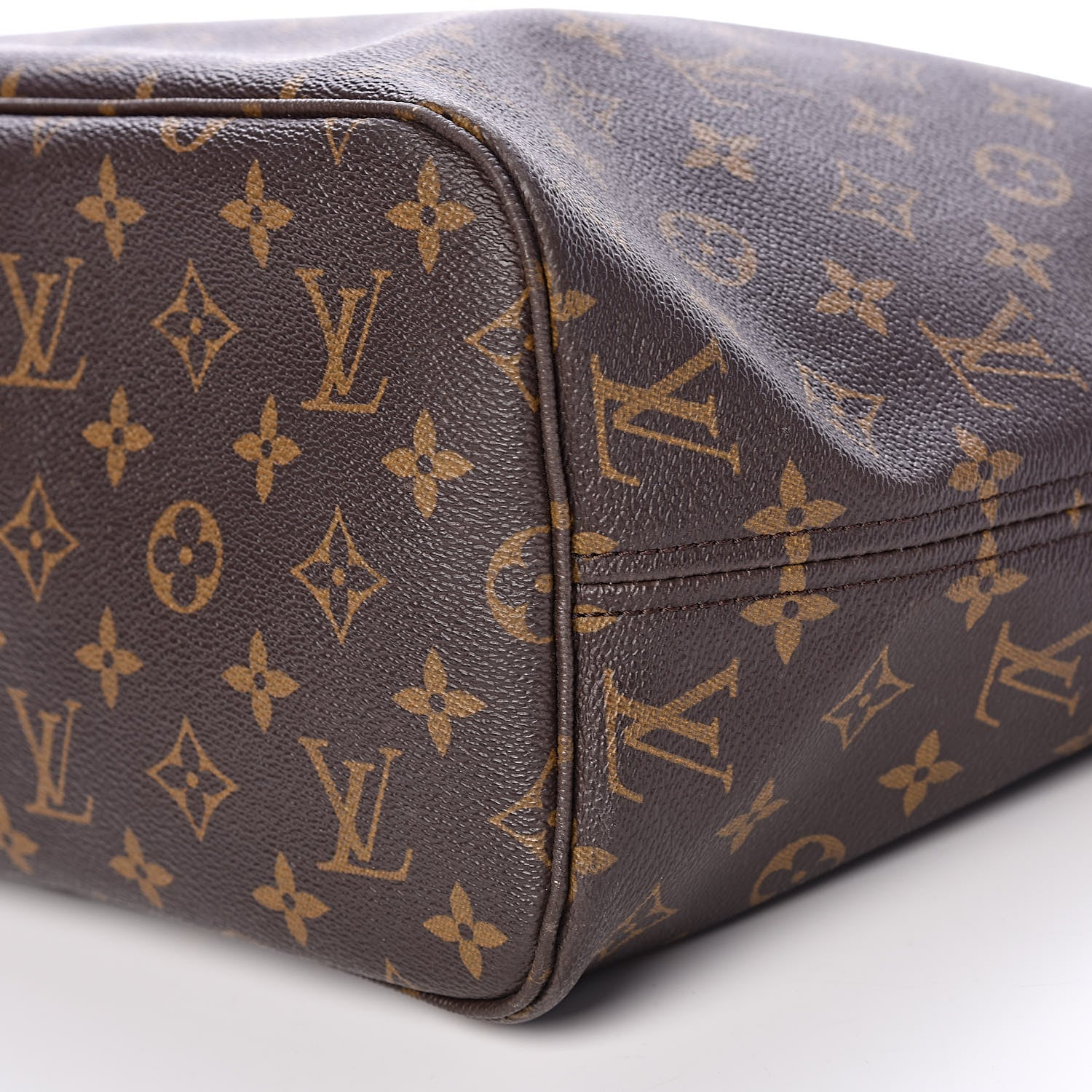 Louis Vuitton Monogram Neverfull MM 12 of 17