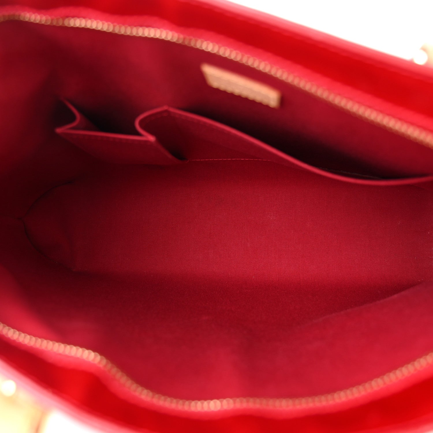 Louis Vuitton Vernis Brentwood Pomme D'Amour 5 of 12