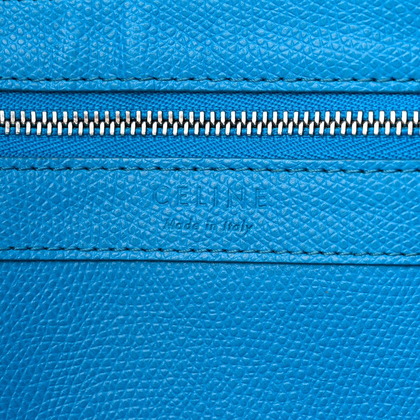 Grained Calfskin Small Vertical Cabas Turquoise