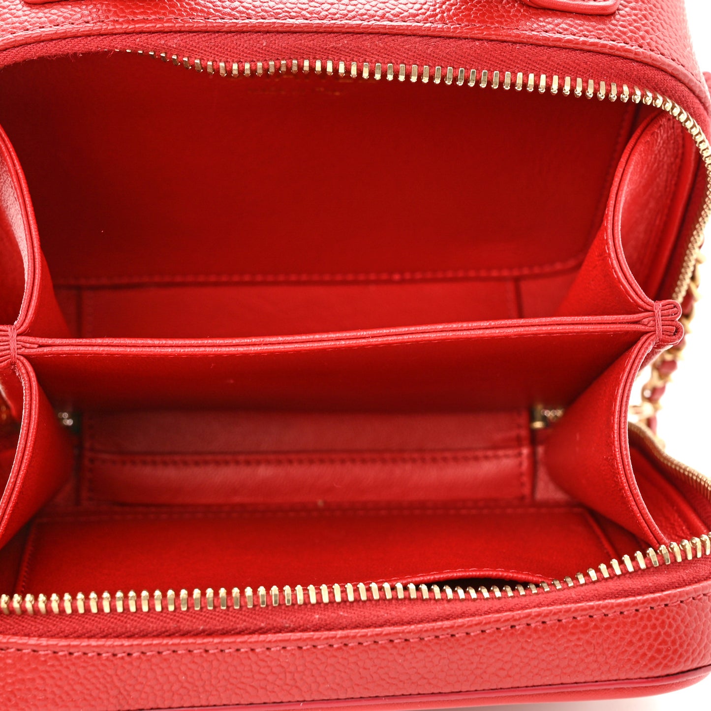 Caviar Quilted Small CC Filigree Vanity Case Red