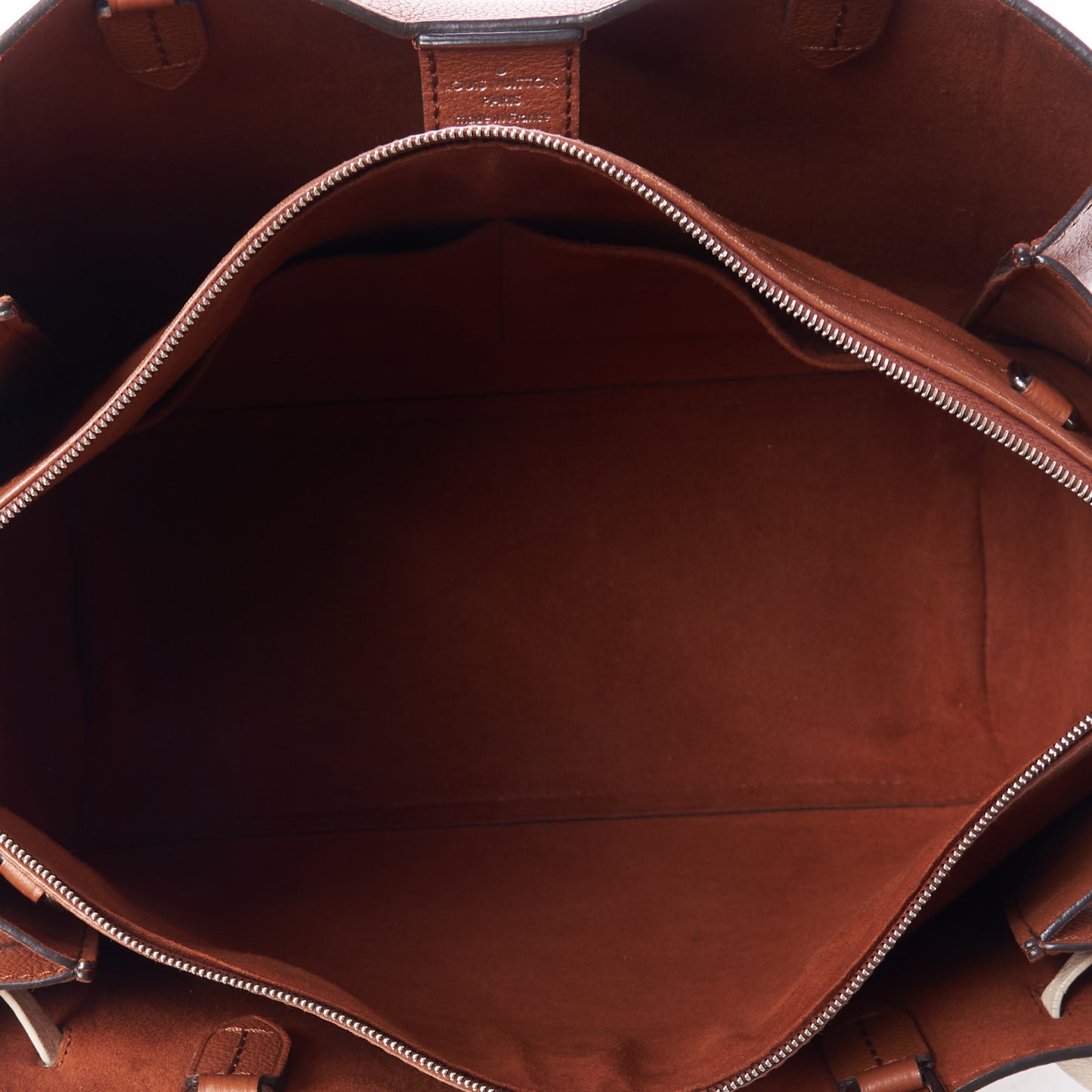 Calfskin Lockmeto Caramel Creme Black