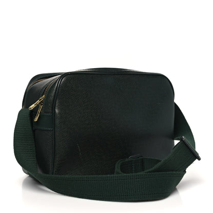Louis Vuitton Taiga Reporter Messenger Epicea 3 of 12