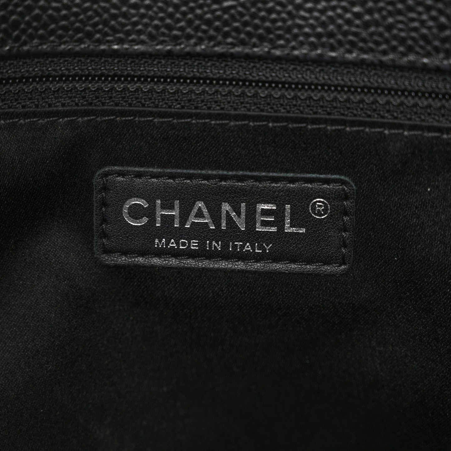 Caviar Quilted Grand Shopping Tote GST Black