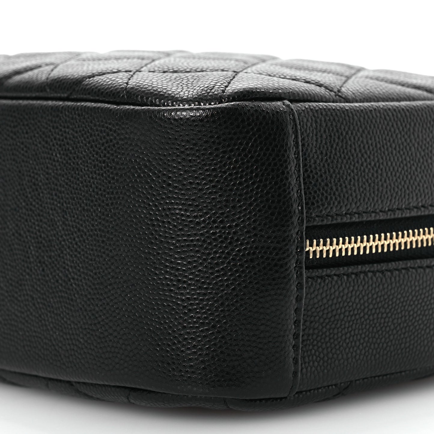 Caviar Quilted Medium Curvy Pouch Cosmetic Case Black