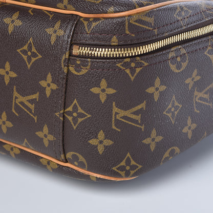 Louis Vuitton Monogram Excursion Shoe Bag 15 of 15