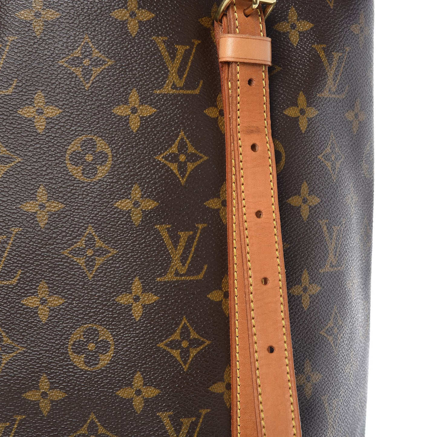 Monogram Bucket 27