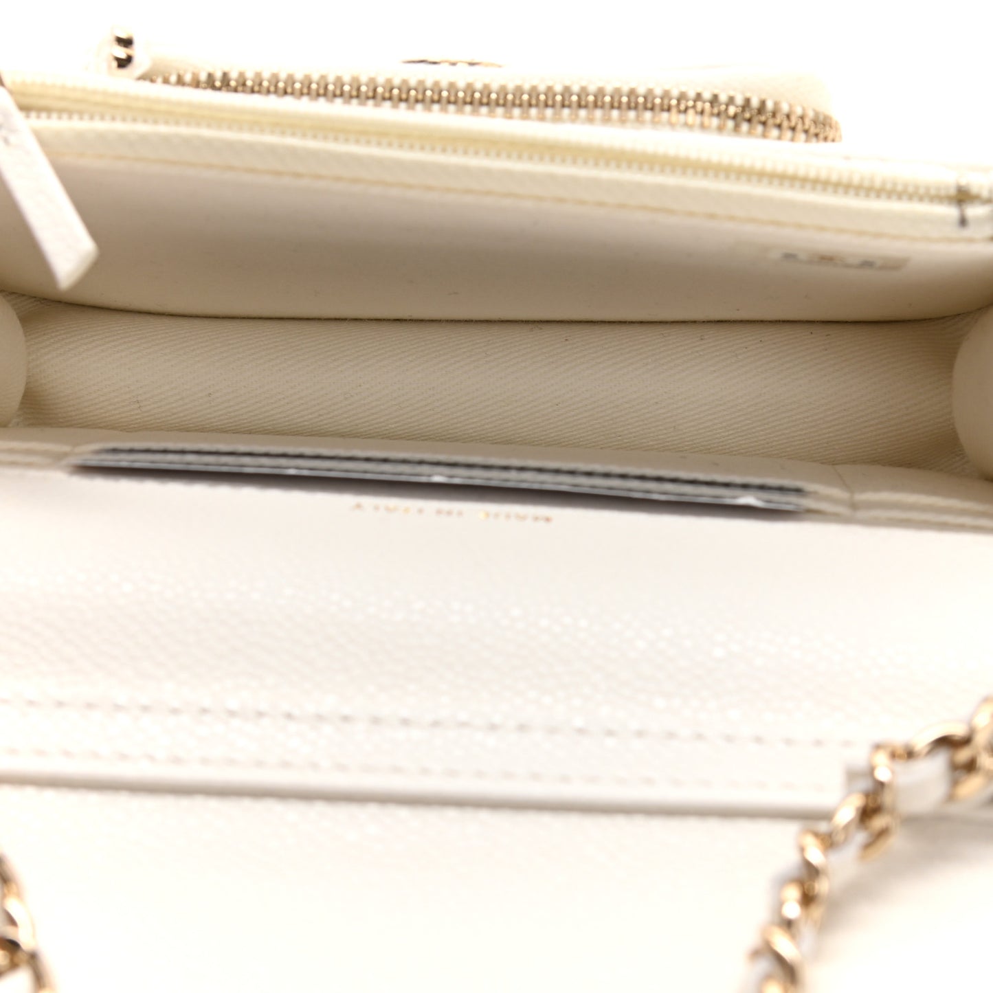 Caviar Quilted Business Affinity Clutch With Chain Flap White
