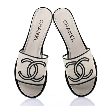 Chanel Mesh Patent Calfskin CC Sandal Mule 38.5 White Black 5 of 10