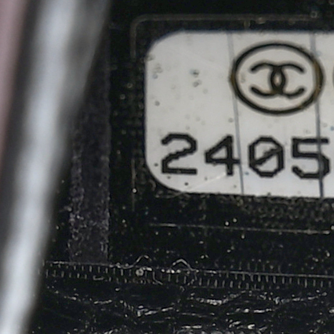 Chanel Caviar Quilted Card Holder Black 8 of 8