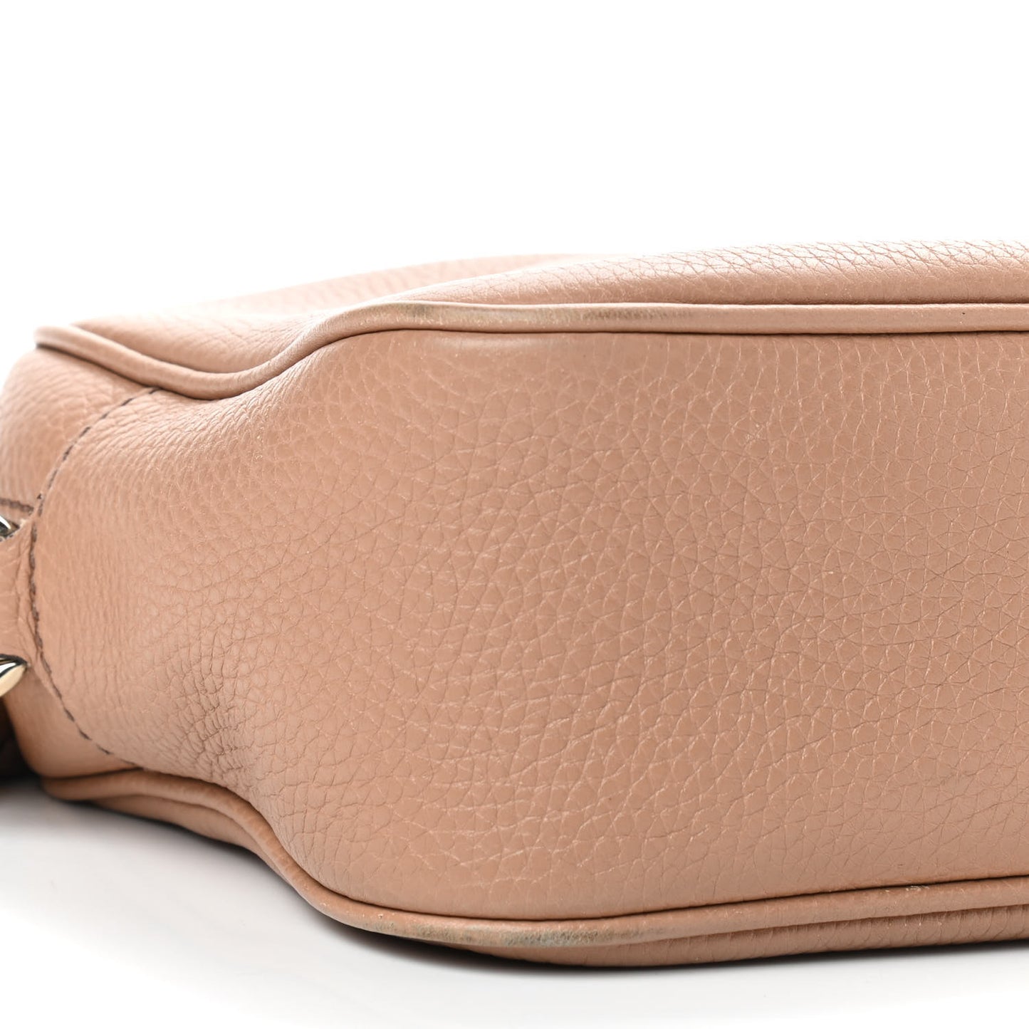 Pebbled Calfskin Small Soho Disco Bag Camelia