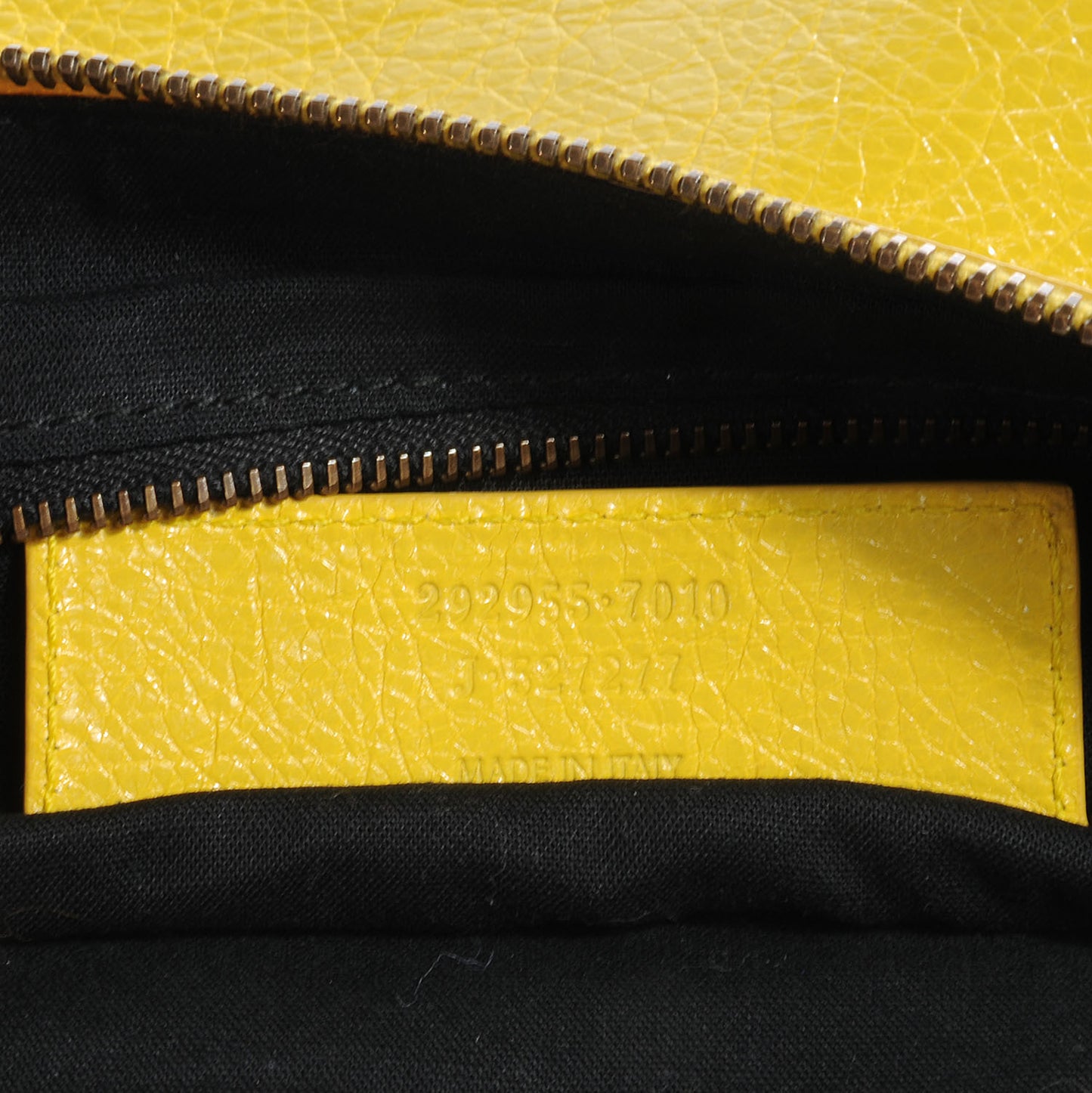 Agneau Handle Flat Clutch Curry