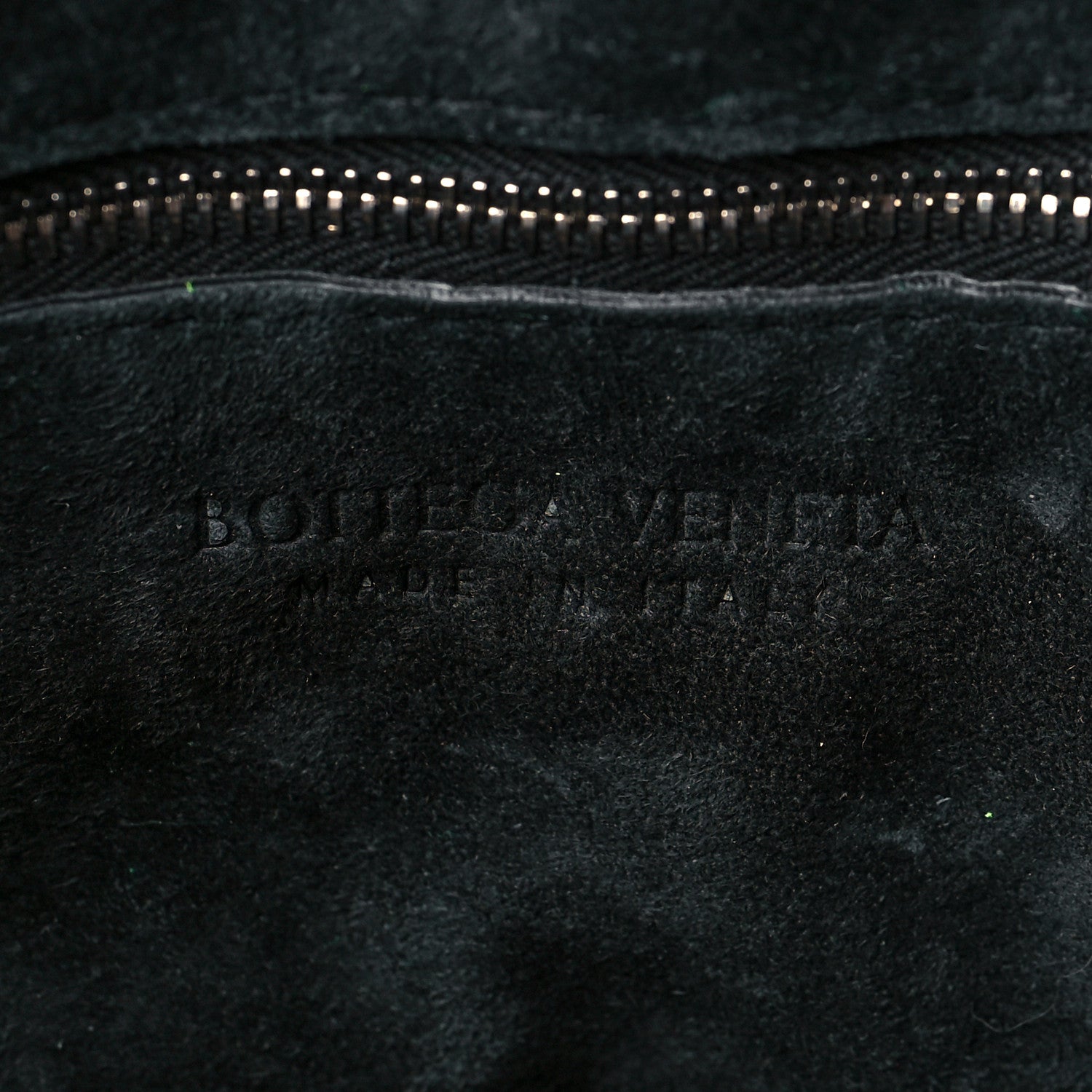 Bottega Veneta Metallic Crushed Calfskin Maxi Intrecciato Cassette Crossbody Bag Chlorophyll 6 of 10