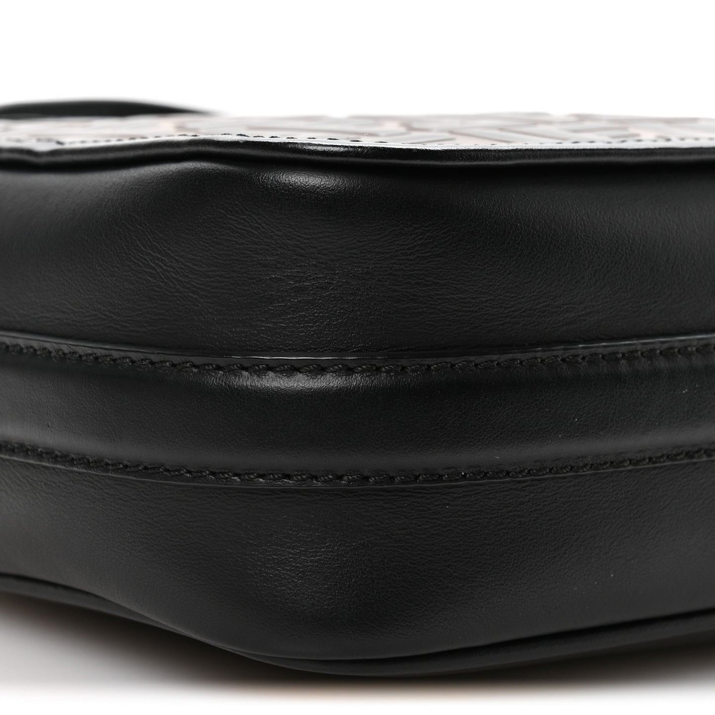 Vitello Century F is Fendi Bi-Color FF 1974 Embossed Camera Case Maya Black