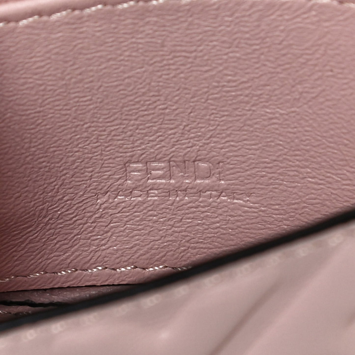 Nappa Matisse FF Embossed Nano Baguette Charm Rosa Quarzo