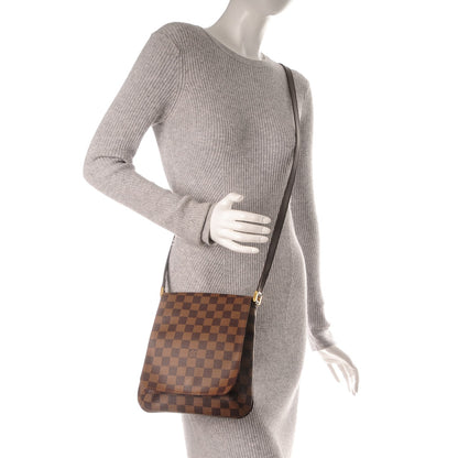 Louis Vuitton Damier Ebene Musette Salsa 2 of 7