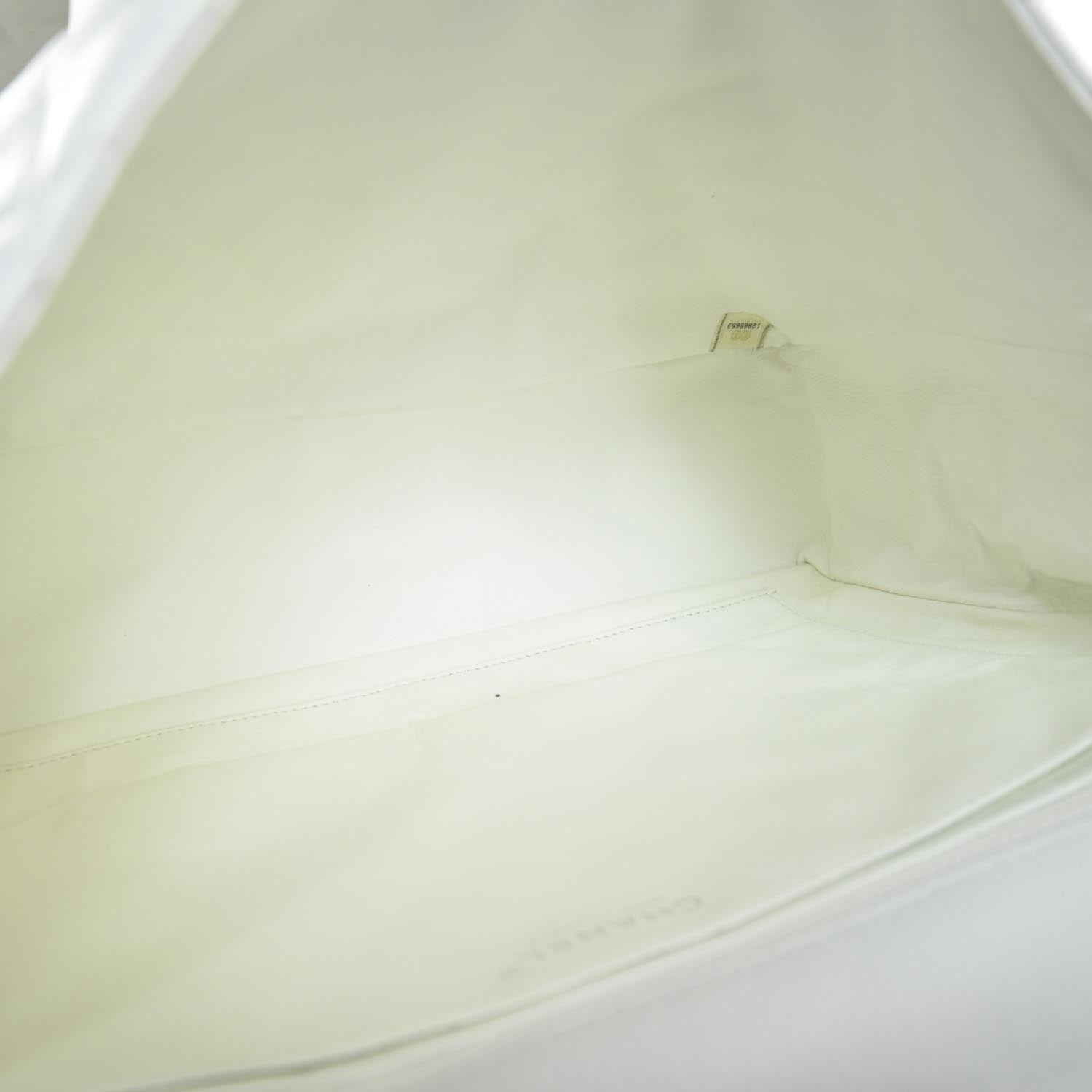 Chanel Washed Caviar Maxi Flap White 6 of 10