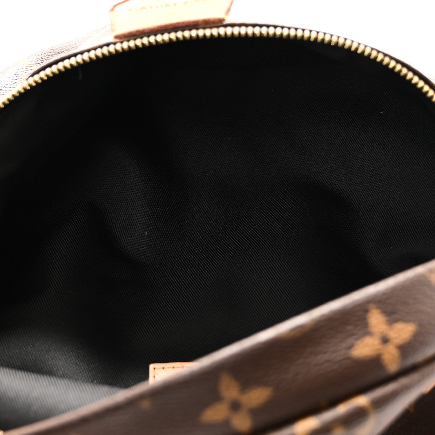 Louis Vuitton Monogram Bumbag 5 of 9
