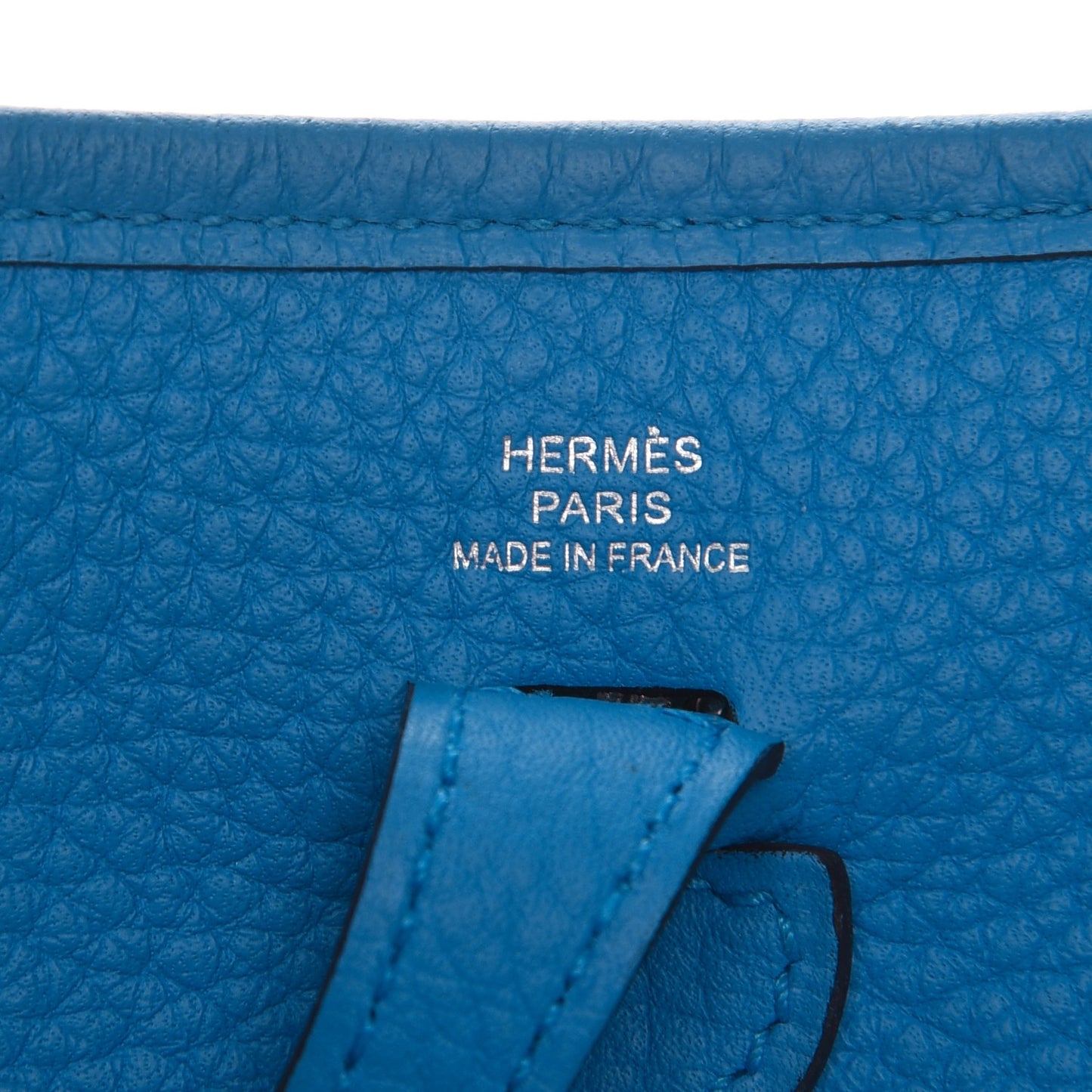 Taurillon Clemence Evelyne TPM Bleu Zanzibar