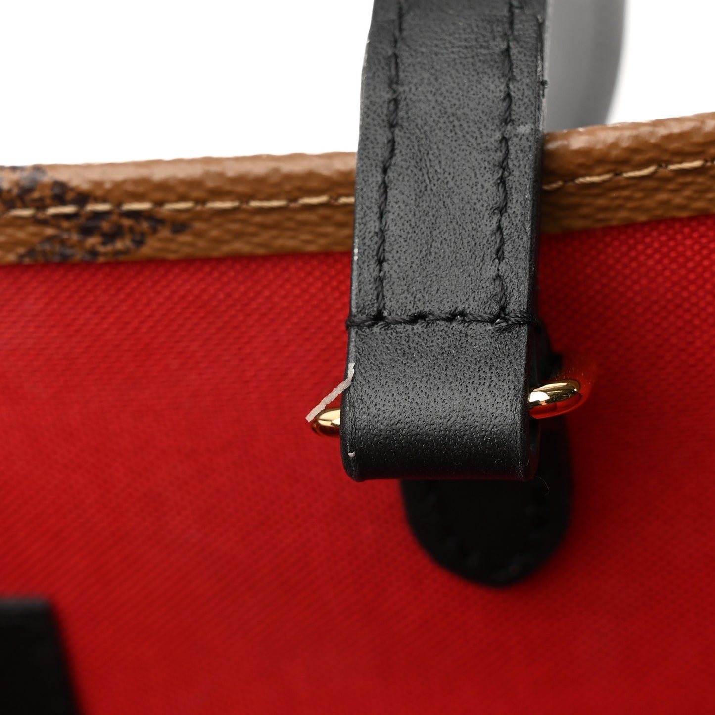 Reverse Monogram Giant Onthego MM