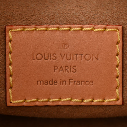 Louis Vuitton Monogram Loop 6 of 9