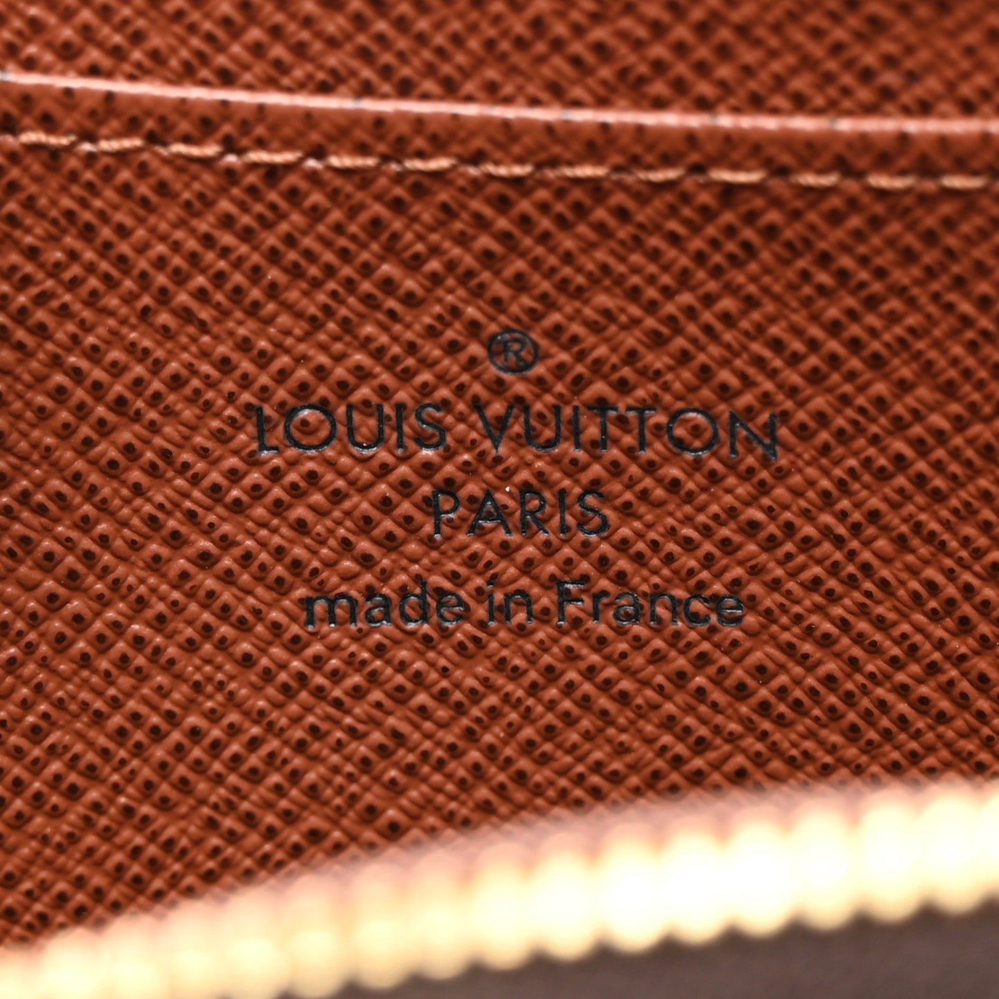 LOUIS VUITTON Monogram Zippy Coin Purse