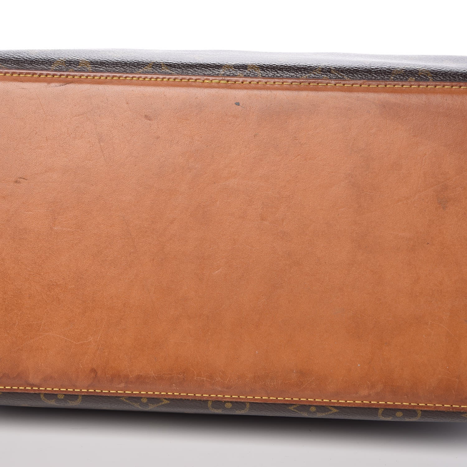 Louis Vuitton Monogram Cabas Mezzo 26 of 27