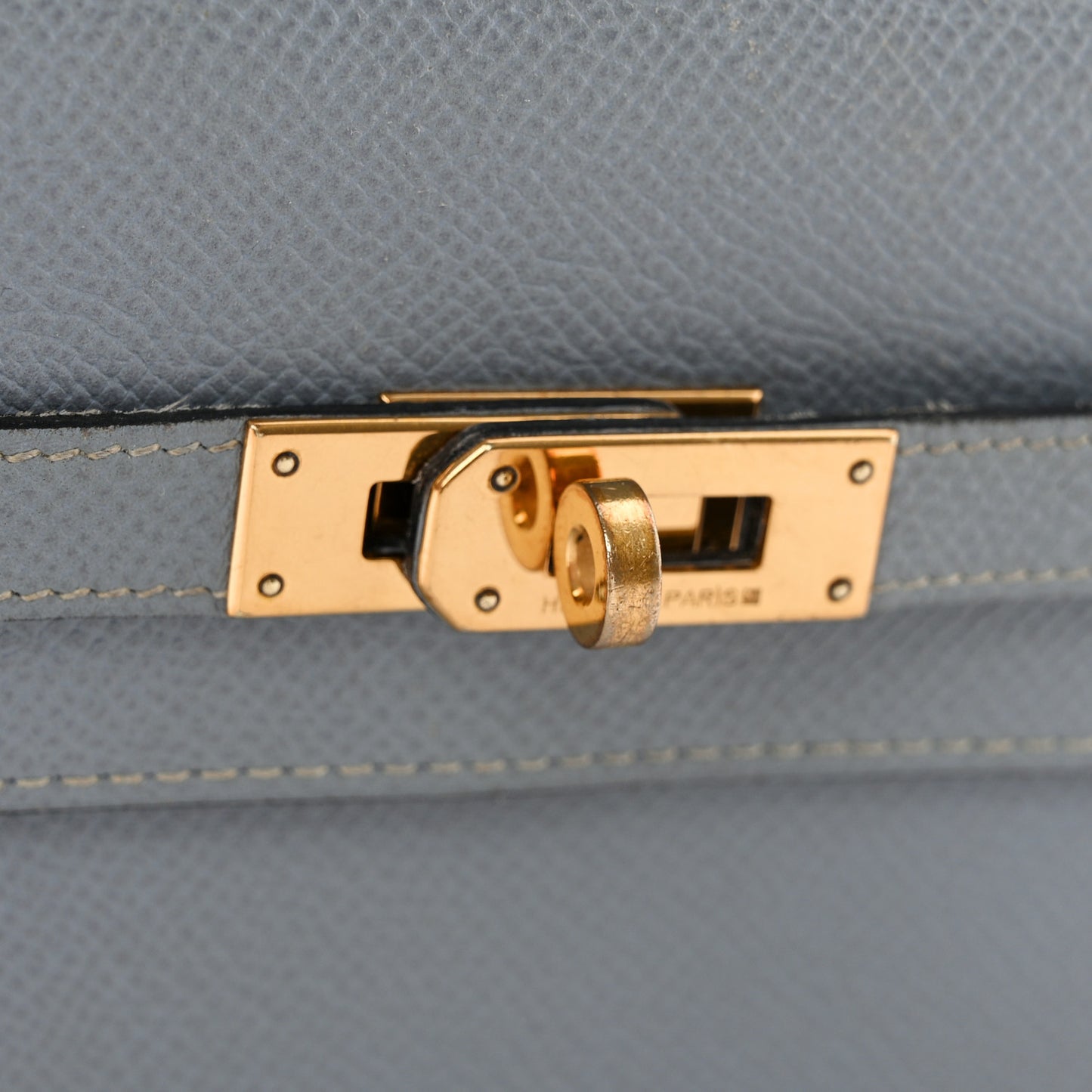 Epsom Kelly Longue Wallet Bleu Lin