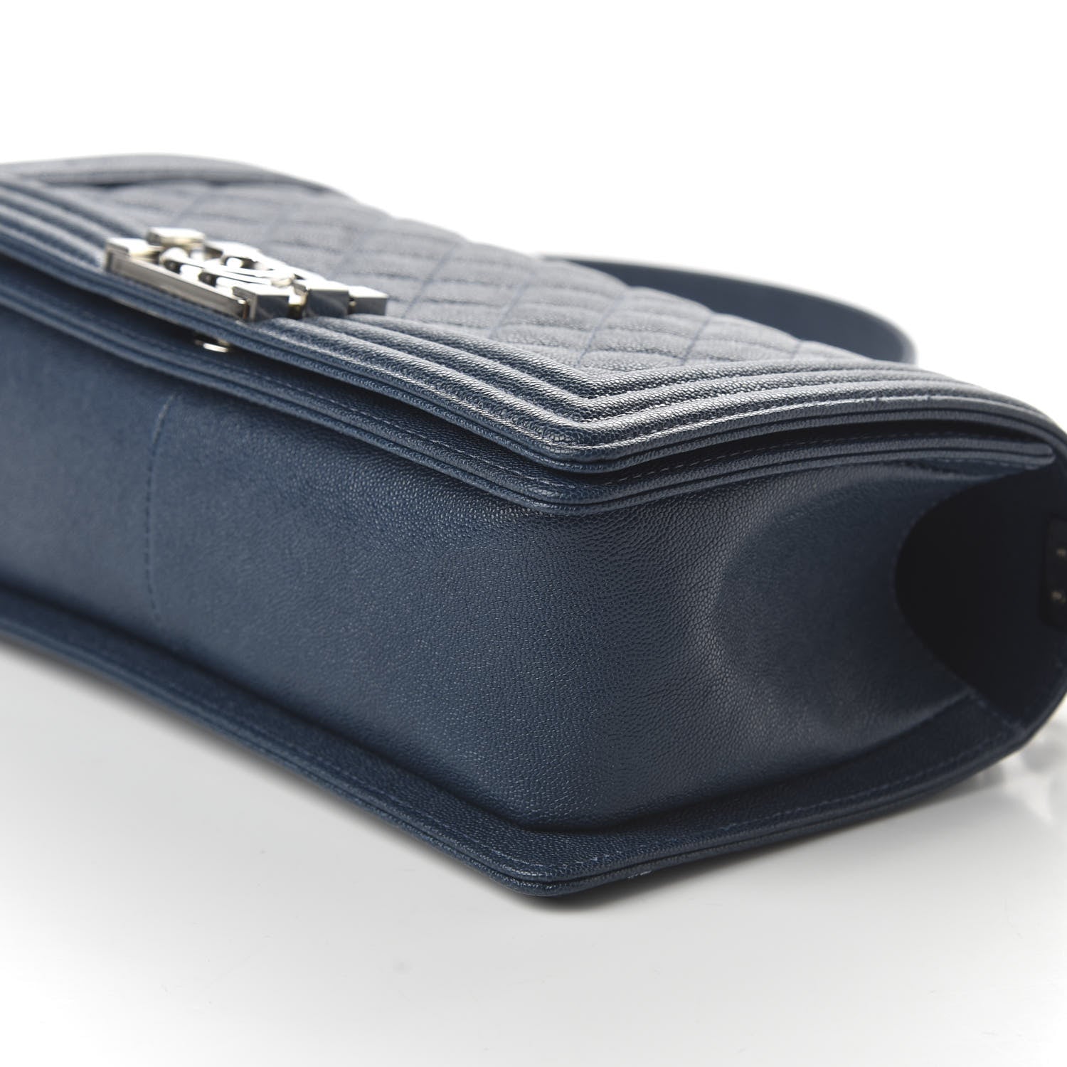 Chanel Caviar Quilted Medium Boy Flap Navy 7 of 11